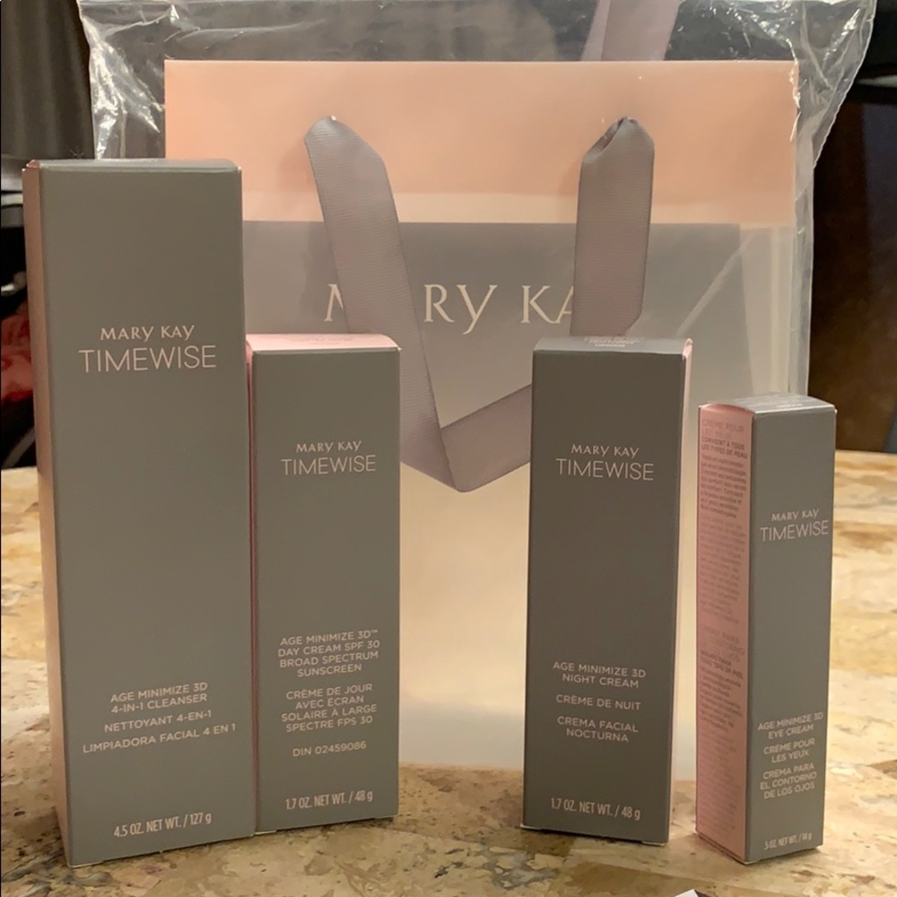Mary Kay 3D Timewise Sets